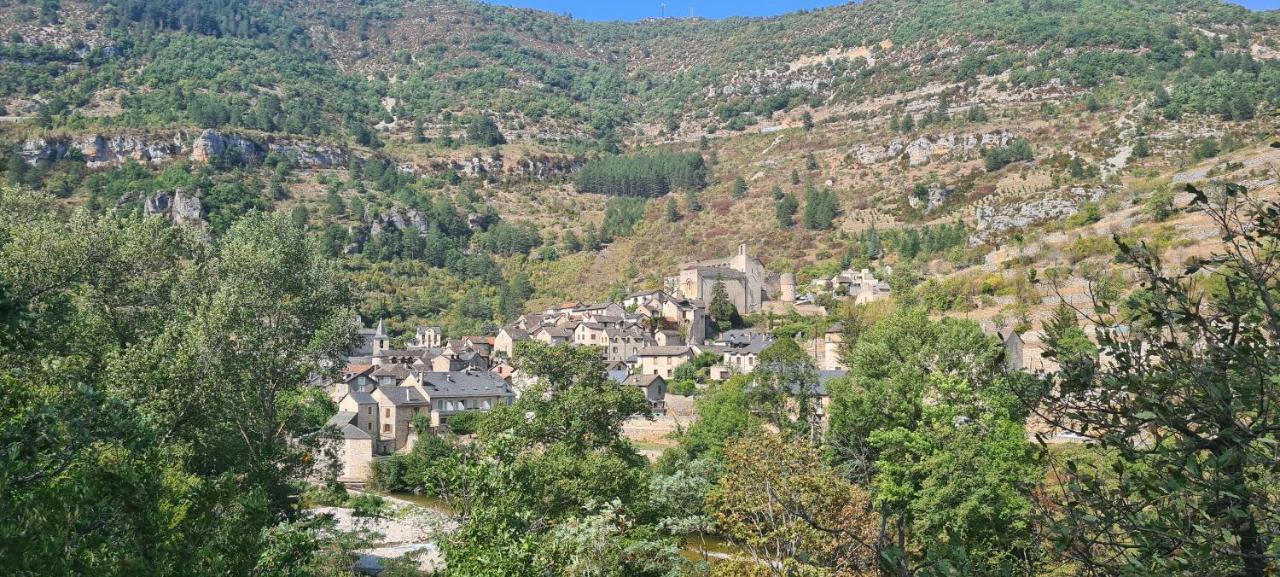 Gite La Cardabelle Ispagnac Экстерьер фото