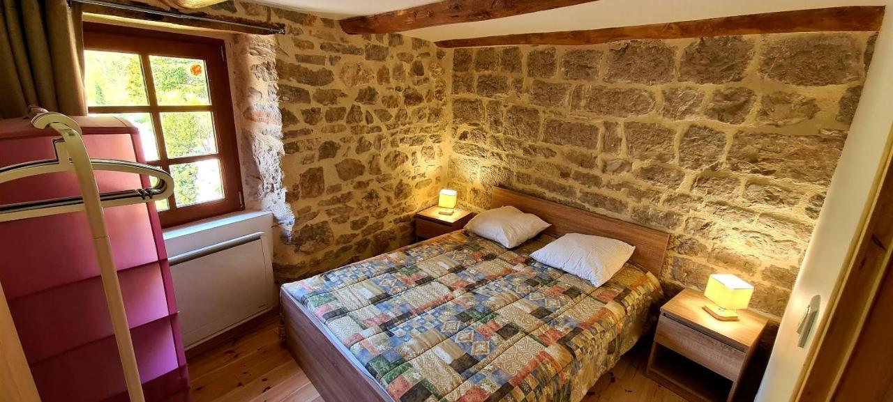 Gite La Cardabelle Ispagnac Экстерьер фото