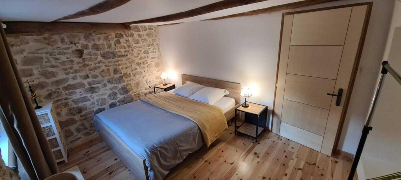 Gite La Cardabelle Ispagnac Экстерьер фото